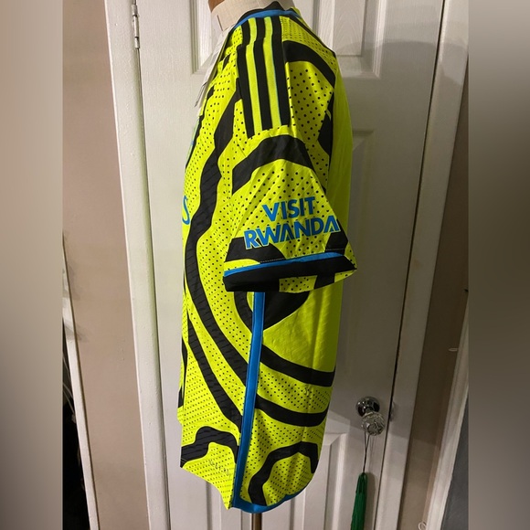 adidas Arsenal 2023/24 Away Jersey - Picture 8 of 15